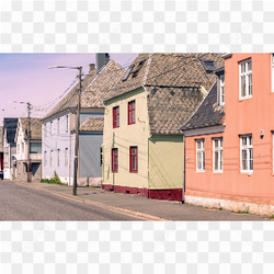 Clean quiet street